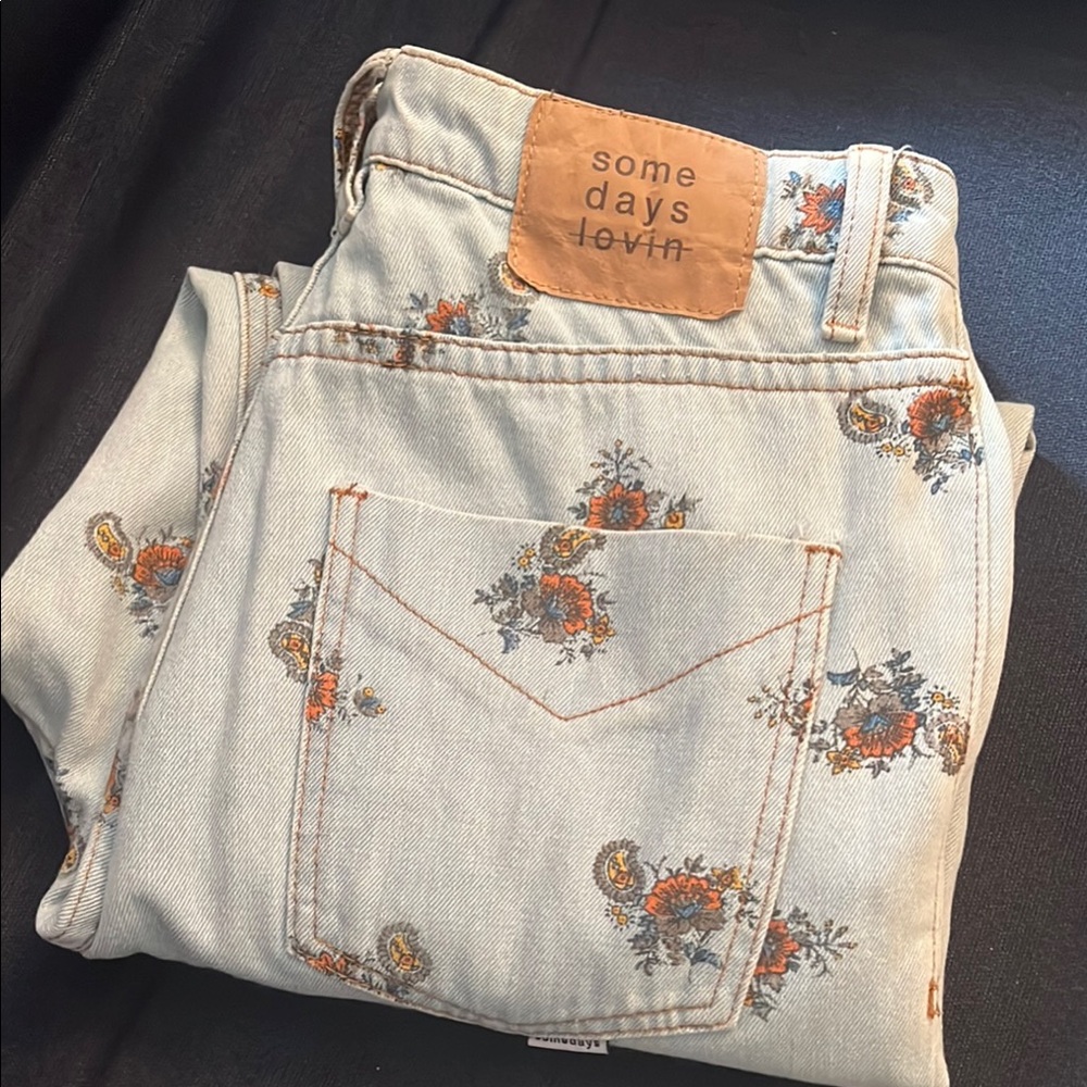 Somedays Lovin Embroidered High Rise Jeans - Light Blue